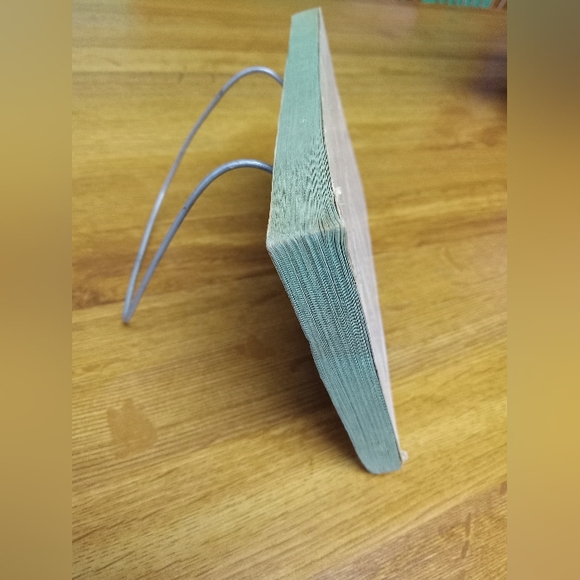 Stuart Litte by E.B. WHITE Illustrated by Garth Williams 1973 Paperback - Picture 3 of 16